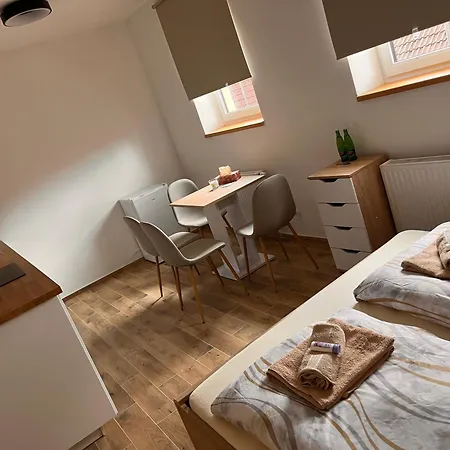 Apartman Za Kostelem *